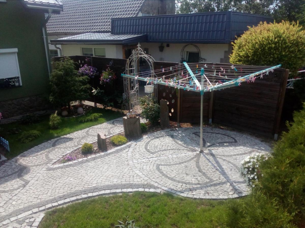 Pokoje Goscinne Cisowa Zielona Gora  Exterior photo